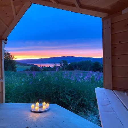 Cosy With As Add On Service בית נופש