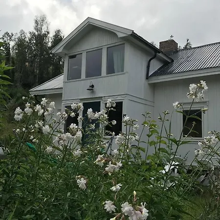 Nyaraló Cosy With As Add On Service Gjøvik